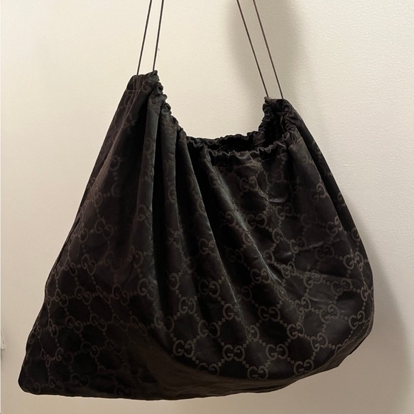 GUCCI GG Canvas Medium Charmy Hobo - Picture 11 of 12